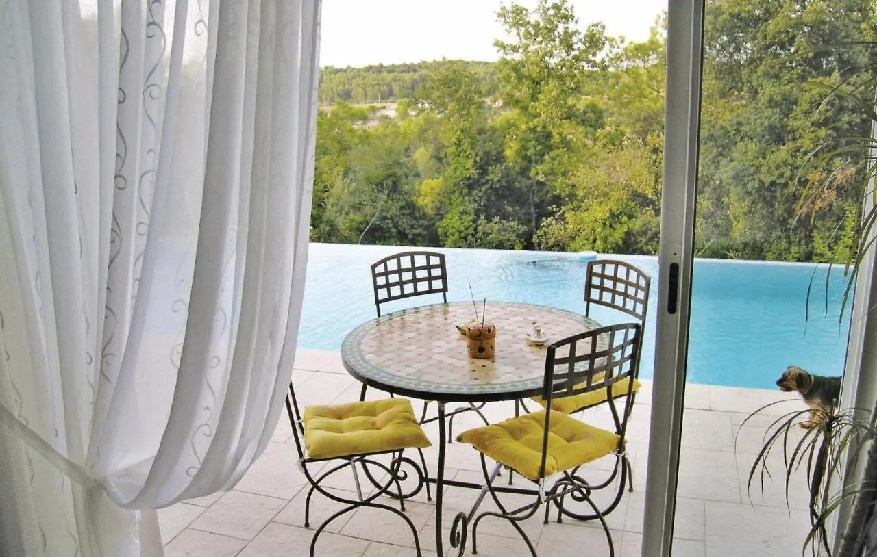 3 Bedroom Beautiful Home In Bagnols En Foret Сasa de vacaciones Bagnols-en-Forêt